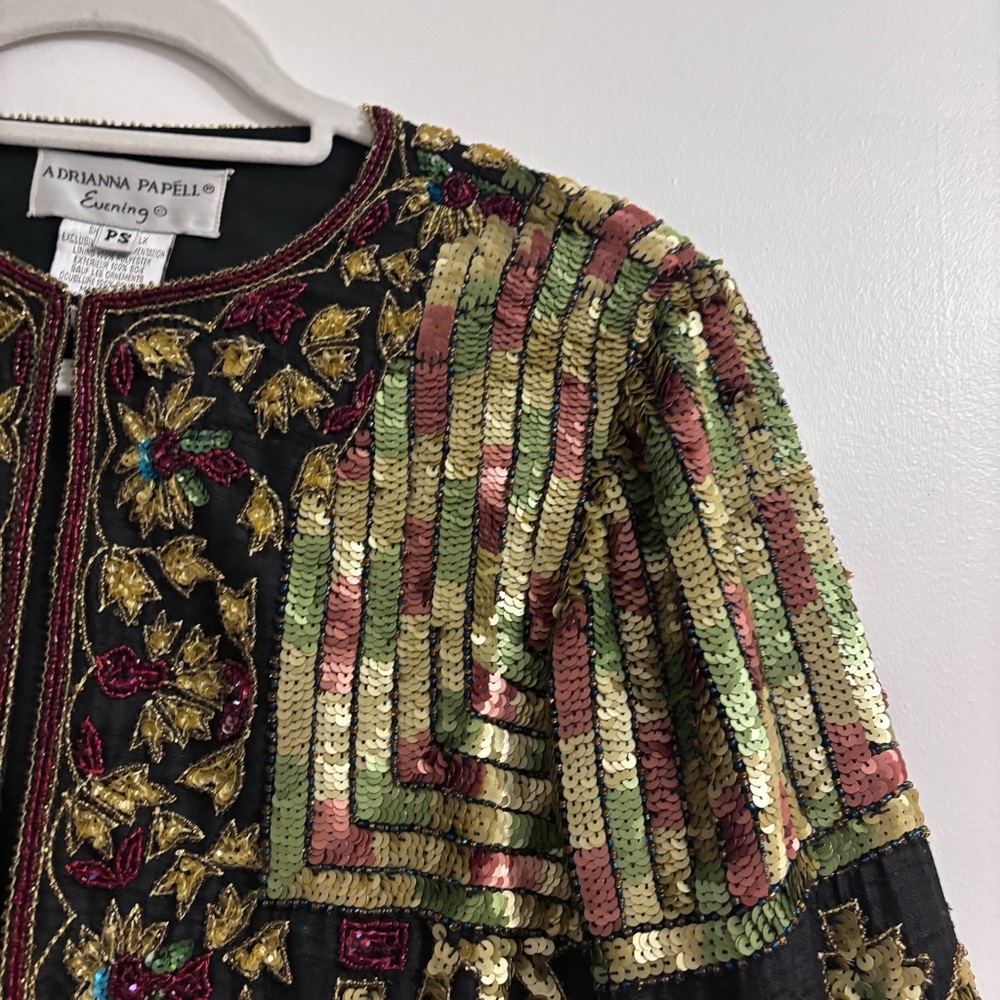 Adrianna Papell Evening black & gold fully sequined embroidered jacket - Picture 5 of 8